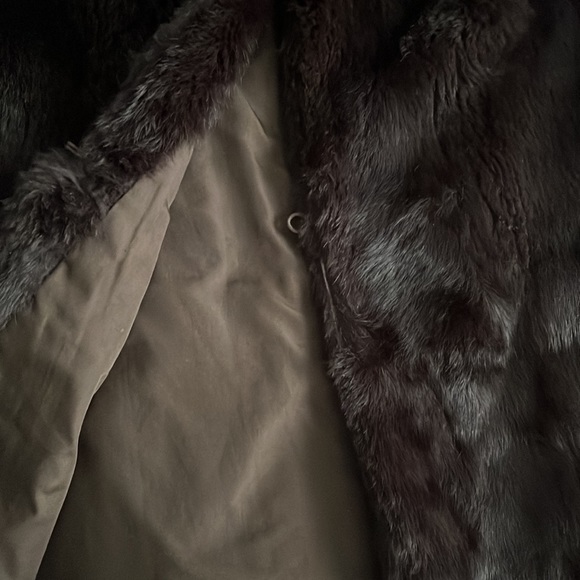 CHOCOLATE BROWN 🤎 Rabbit Fur Vest size ;medium - Picture 5 of 6